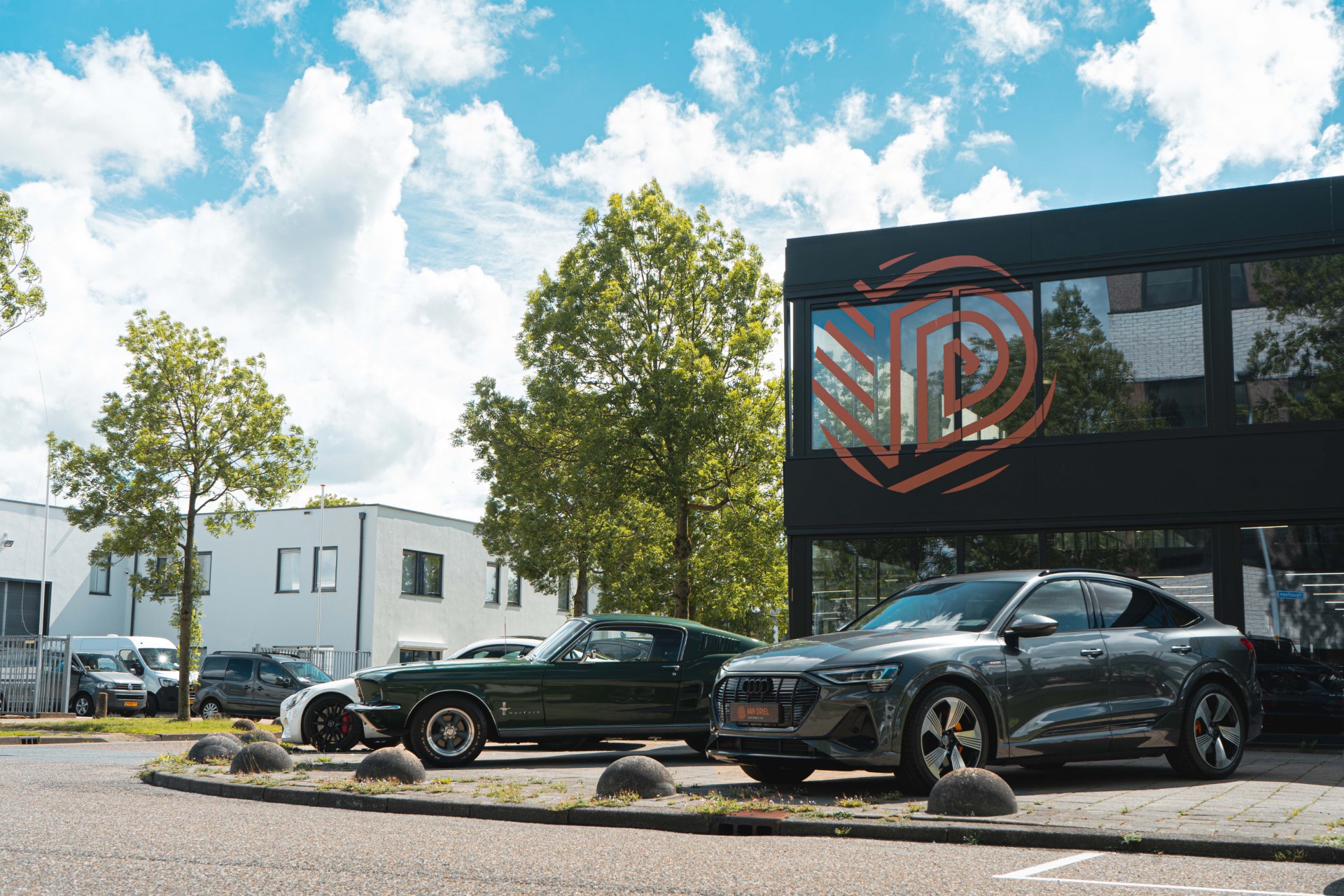 Van Driel Automotive - Hoofddorp